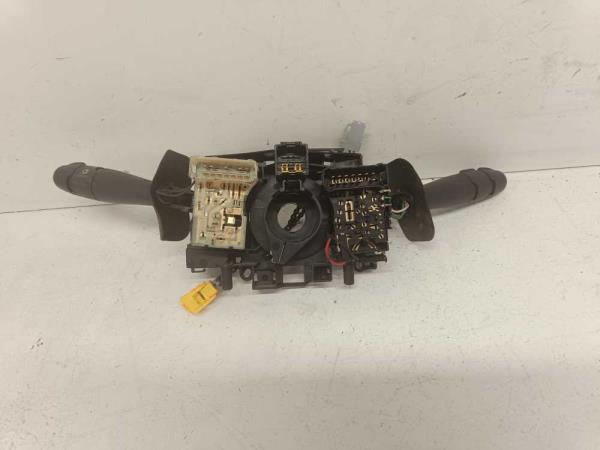 COMMODO RENAULT CLIO 2 - Vue 2